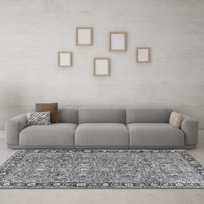 Machine Washable Persian Gray Traditional Rug in a Living Room,, wshtr2598gry