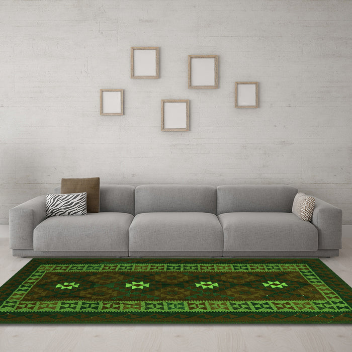 Machine Washable Southwestern Green Country Area Rugs in a Living Room,, wshtr2599grn