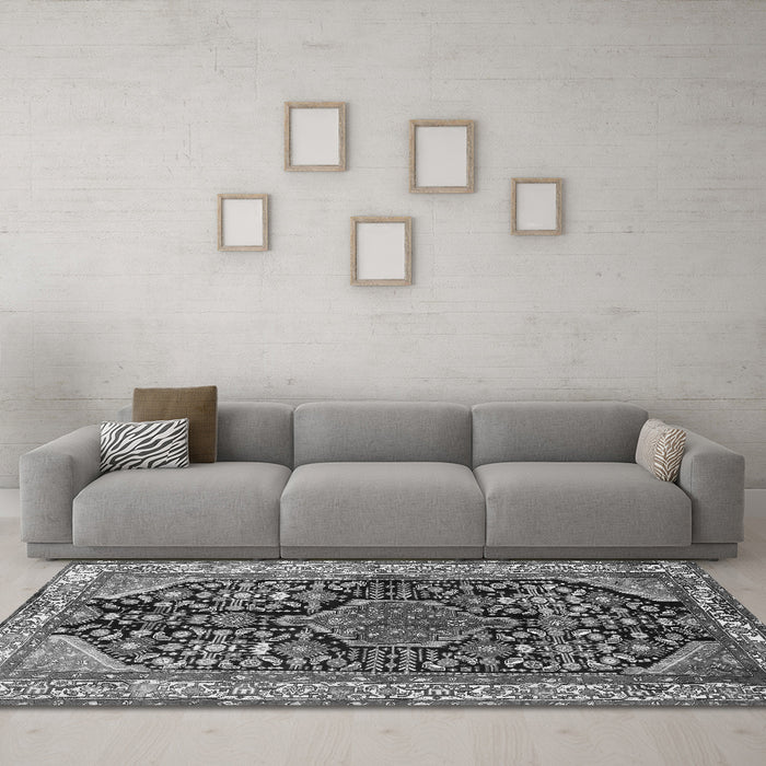 Machine Washable Persian Gray Traditional Rug in a Living Room,, wshtr259gry