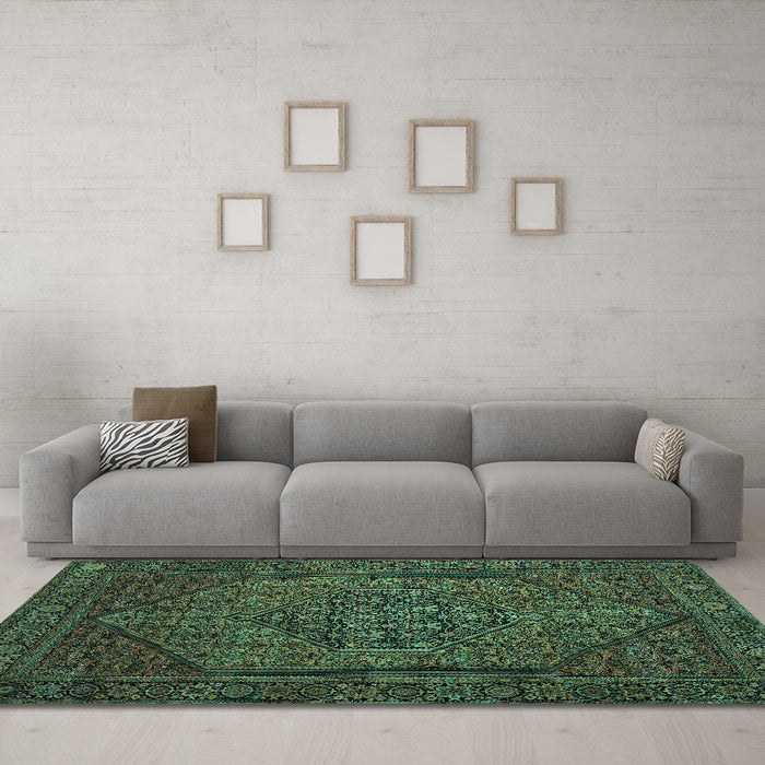 Machine Washable Persian Turquoise Traditional Area Rugs in a Living Room,, wshtr25turq