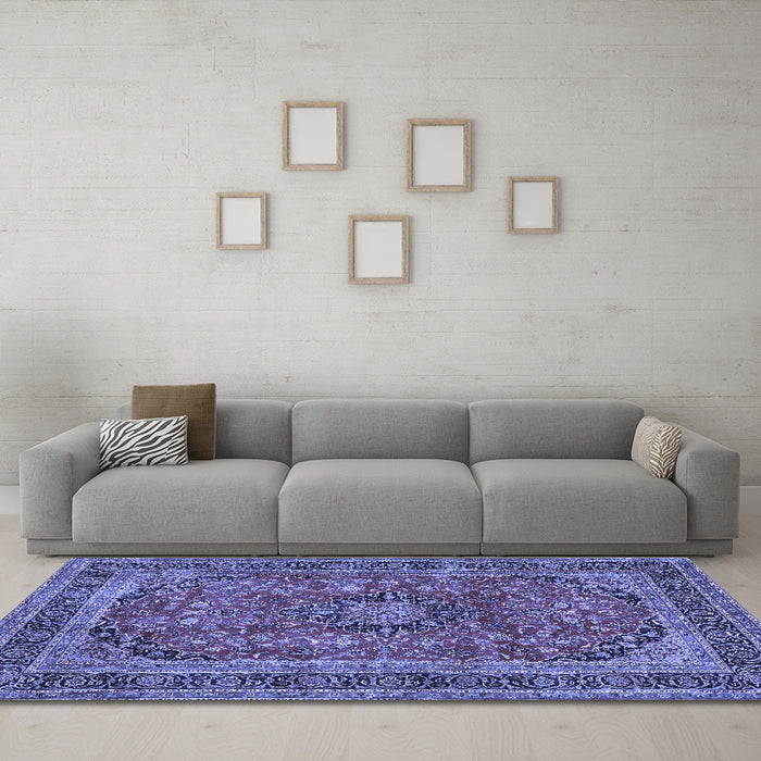 Machine Washable Medallion Blue Traditional Rug in a Living Room, wshtr2602blu