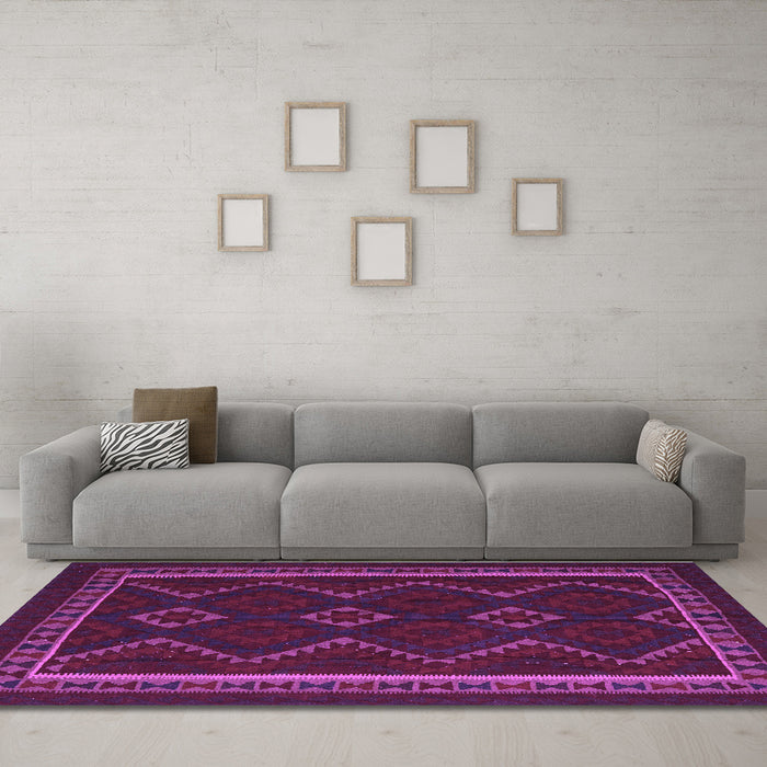 Machine Washable Persian Purple Traditional Area Rugs in a Living Room, wshtr2605pur