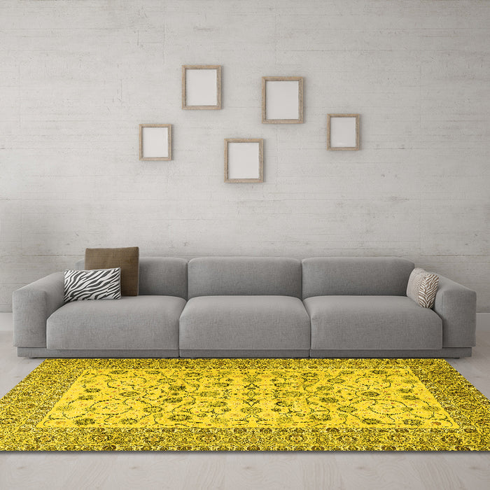 Machine Washable Persian Yellow Traditional Rug in a Living Room, wshtr2608yw