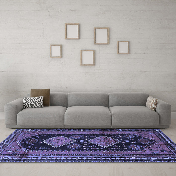Machine Washable Persian Blue Traditional Rug in a Living Room, wshtr2610blu