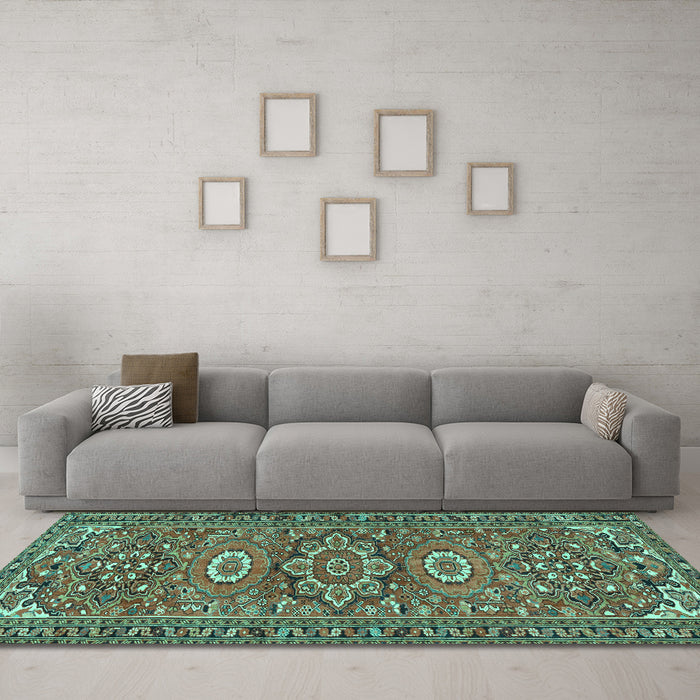 Machine Washable Persian Turquoise Traditional Area Rugs in a Living Room,, wshtr2616turq