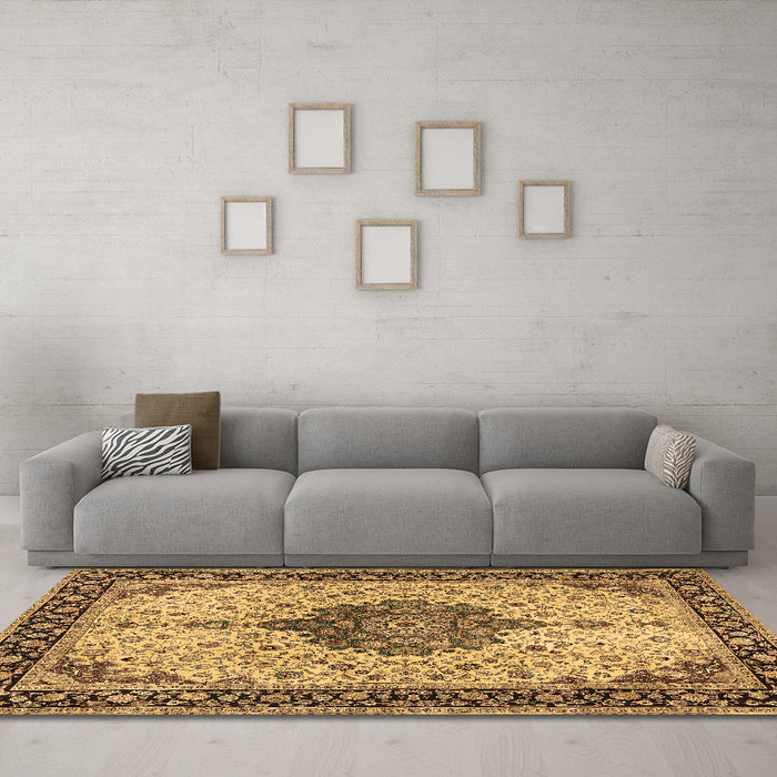 Machine Washable Medallion Brown Traditional Rug in a Living Room,, wshtr2625brn