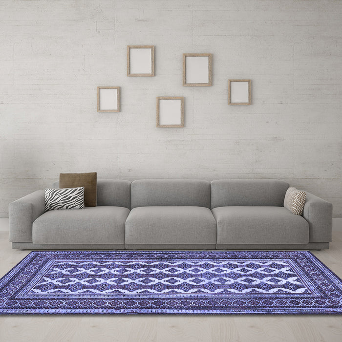 Machine Washable Persian Blue Traditional Rug in a Living Room, wshtr2628blu