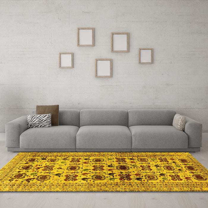 Machine Washable Persian Yellow Traditional Rug in a Living Room, wshtr2629yw