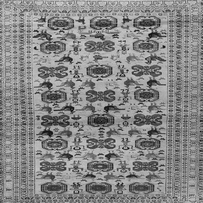 Round Machine Washable Persian Gray Traditional Rug, wshtr2629gry