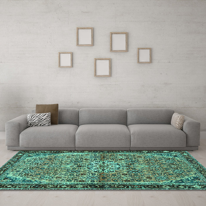 Machine Washable Persian Turquoise Traditional Area Rugs in a Living Room,, wshtr2640turq