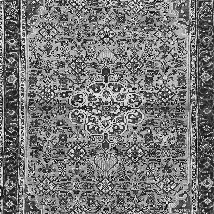 Serging Thickness of Machine Washable Persian Gray Traditional Rug, wshtr2640gry