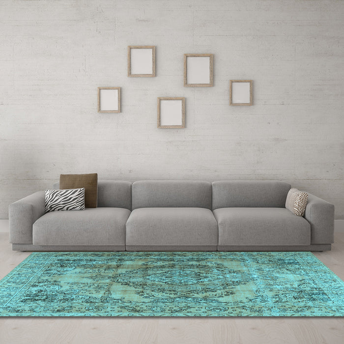 Machine Washable Persian Light Blue Traditional Rug in a Living Room, wshtr2641lblu