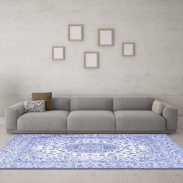 Machine Washable Persian Blue Traditional Rug in a Living Room, wshtr2644blu