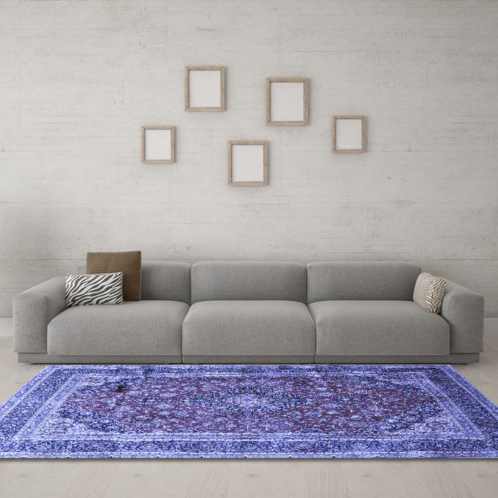 Machine Washable Medallion Blue Traditional Rug in a Living Room, wshtr264blu
