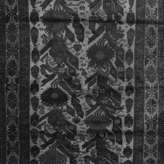 Serging Thickness of Machine Washable Persian Gray Traditional Rug, wshtr2668gry