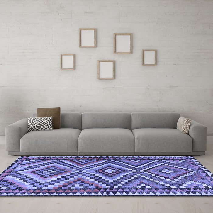 Machine Washable Persian Blue Traditional Rug in a Living Room, wshtr2670blu