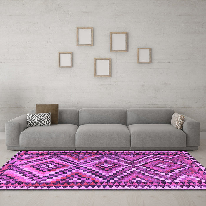 Machine Washable Persian Purple Traditional Area Rugs in a Living Room, wshtr2670pur