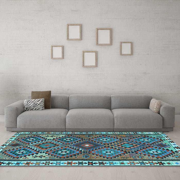 Machine Washable Persian Light Blue Traditional Rug in a Living Room, wshtr2673lblu