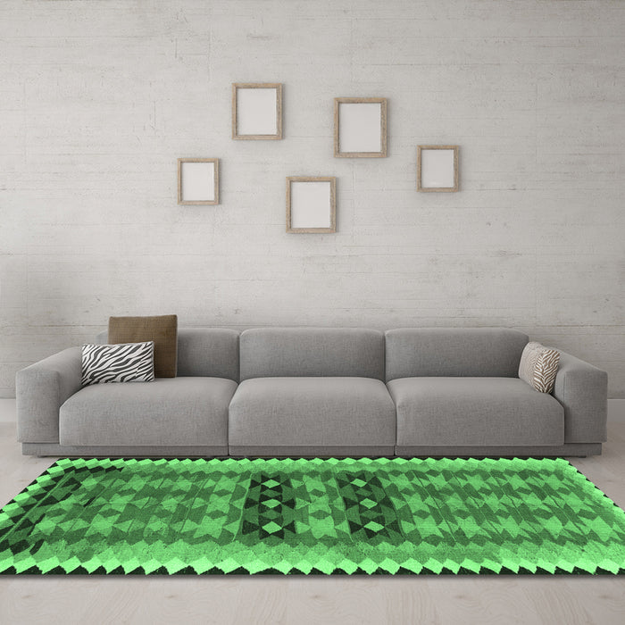Machine Washable Southwestern Emerald Green Country Area Rugs in a Living Room,, wshtr2675emgrn