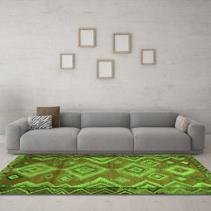 Machine Washable Southwestern Green Country Area Rugs in a Living Room,, wshtr2676grn