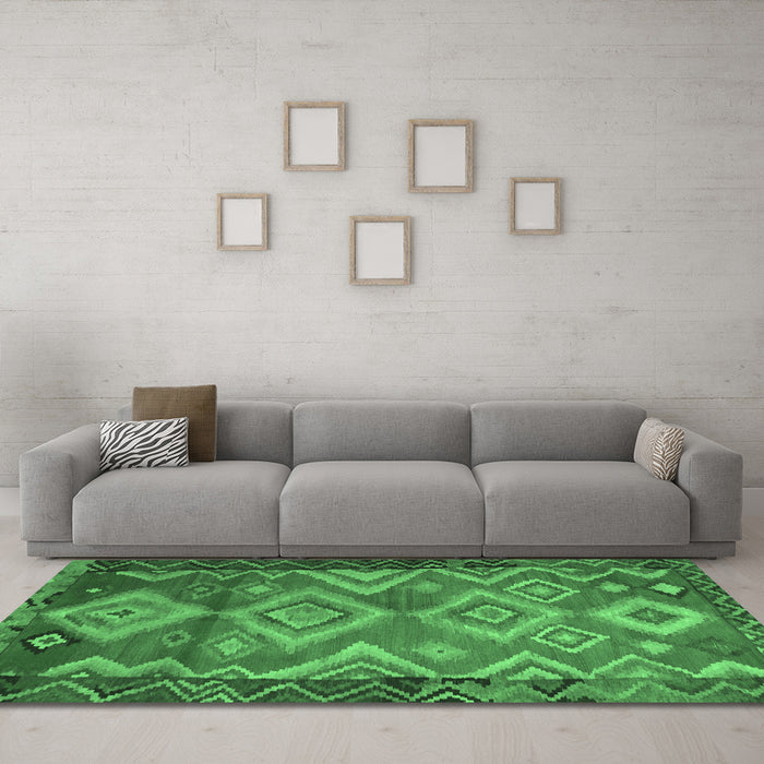 Machine Washable Southwestern Emerald Green Country Area Rugs in a Living Room,, wshtr2676emgrn
