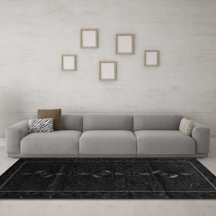 Machine Washable Persian Gray Traditional Rug in a Living Room,, wshtr2677gry