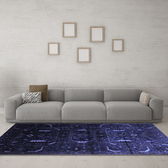 Machine Washable Persian Blue Traditional Rug in a Living Room, wshtr2688blu