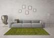 Machine Washable Persian Green Traditional Area Rugs in a Living Room,, wshtr2691grn