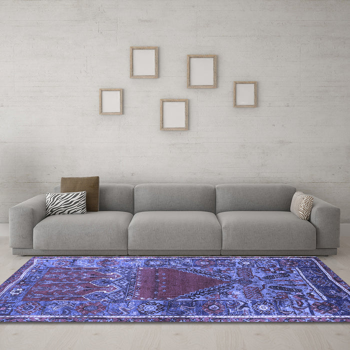Machine Washable Persian Blue Traditional Rug in a Living Room, wshtr26blu