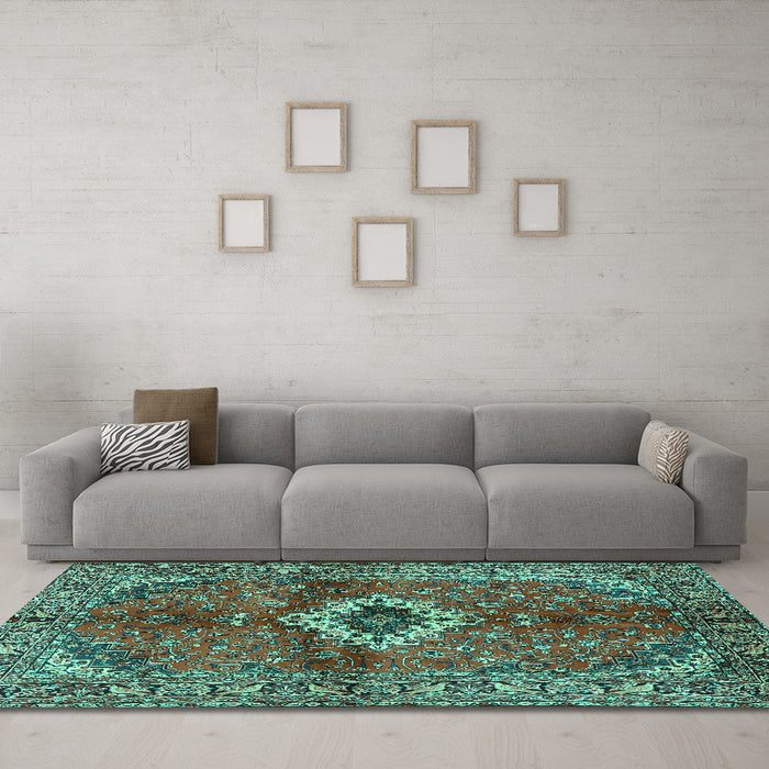 Machine Washable Persian Turquoise Traditional Area Rugs in a Living Room,, wshtr2700turq