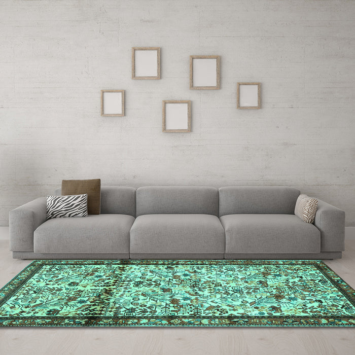 Machine Washable Persian Turquoise Traditional Area Rugs in a Living Room,, wshtr2708turq