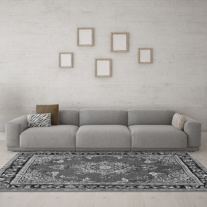 Machine Washable Persian Gray Traditional Rug in a Living Room,, wshtr2710gry