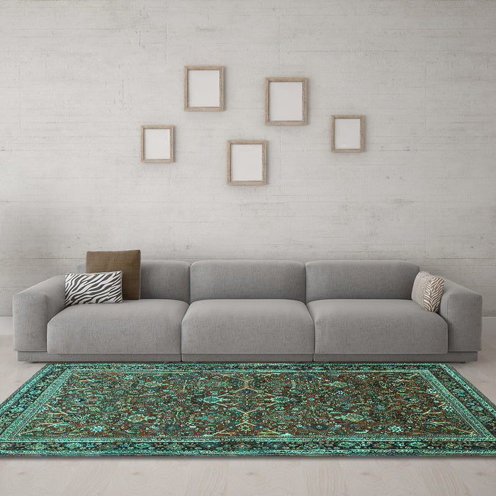 Machine Washable Persian Turquoise Traditional Area Rugs in a Living Room,, wshtr271turq