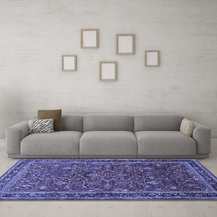 Machine Washable Persian Blue Traditional Rug in a Living Room, wshtr271blu