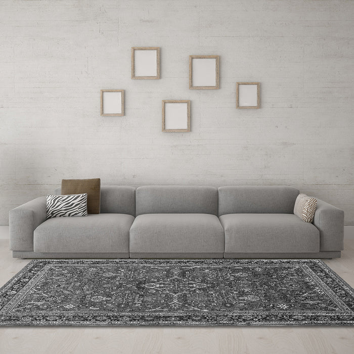 Machine Washable Persian Gray Traditional Rug in a Living Room,, wshtr271gry