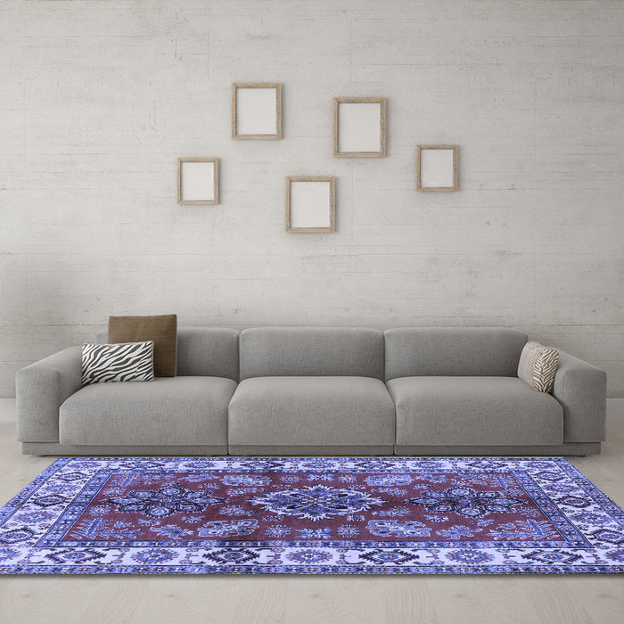 Machine Washable Geometric Blue Traditional Rug in a Living Room, wshtr2721blu