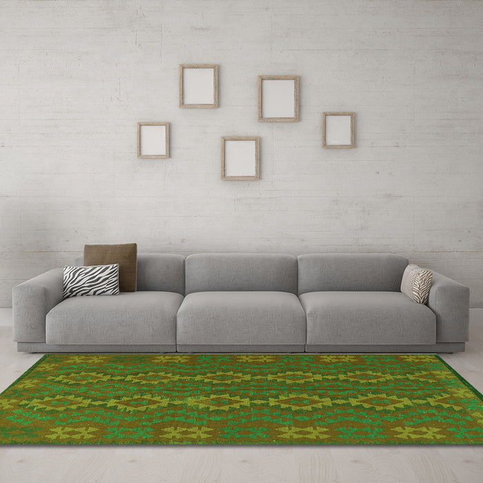 Machine Washable Southwestern Green Country Area Rugs in a Living Room,, wshtr2727grn