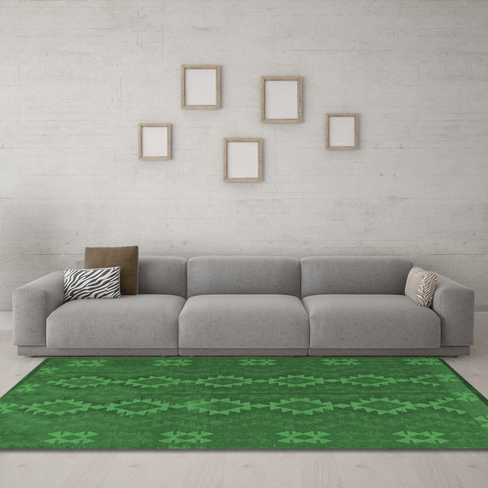 Machine Washable Southwestern Emerald Green Country Area Rugs in a Living Room,, wshtr2727emgrn
