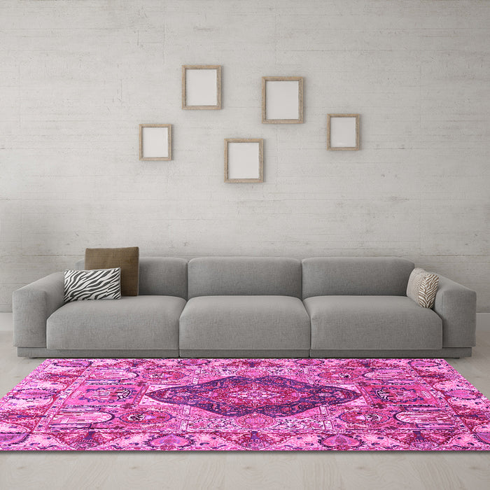 Machine Washable Animal Pink Traditional Rug in a Living Room, wshtr272pnk