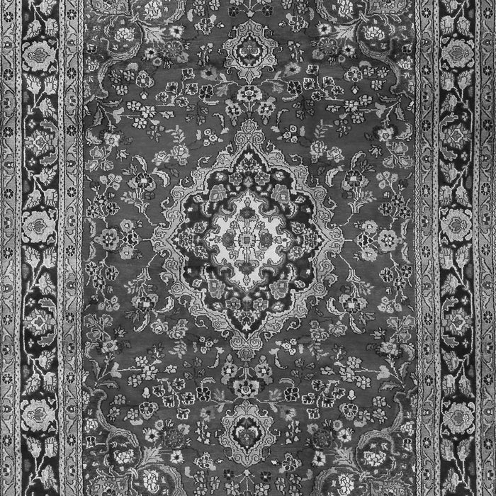 Serging Thickness of Machine Washable Persian Gray Traditional Rug, wshtr2732gry