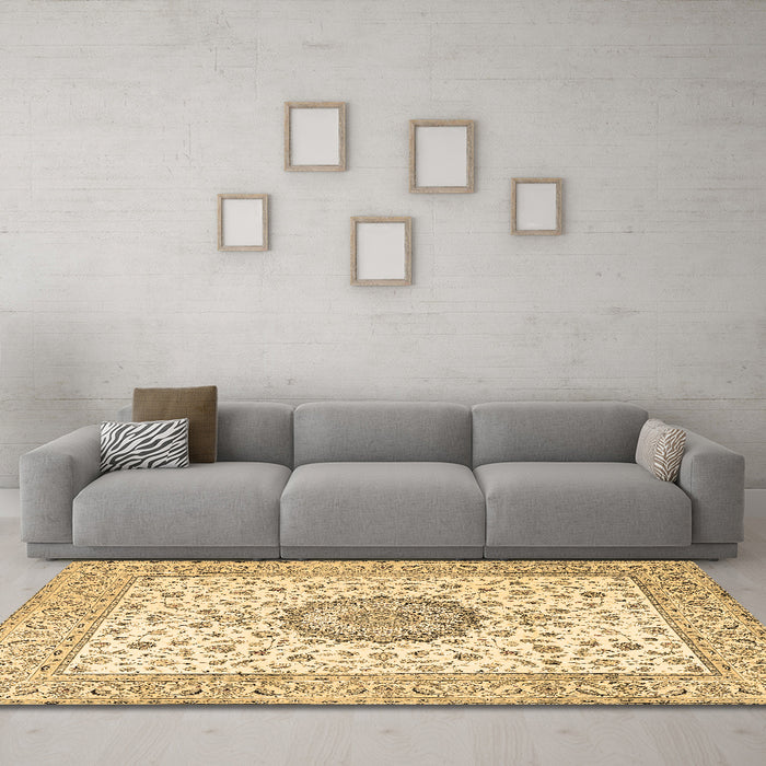 Machine Washable Medallion Brown Traditional Rug in a Living Room,, wshtr2736brn