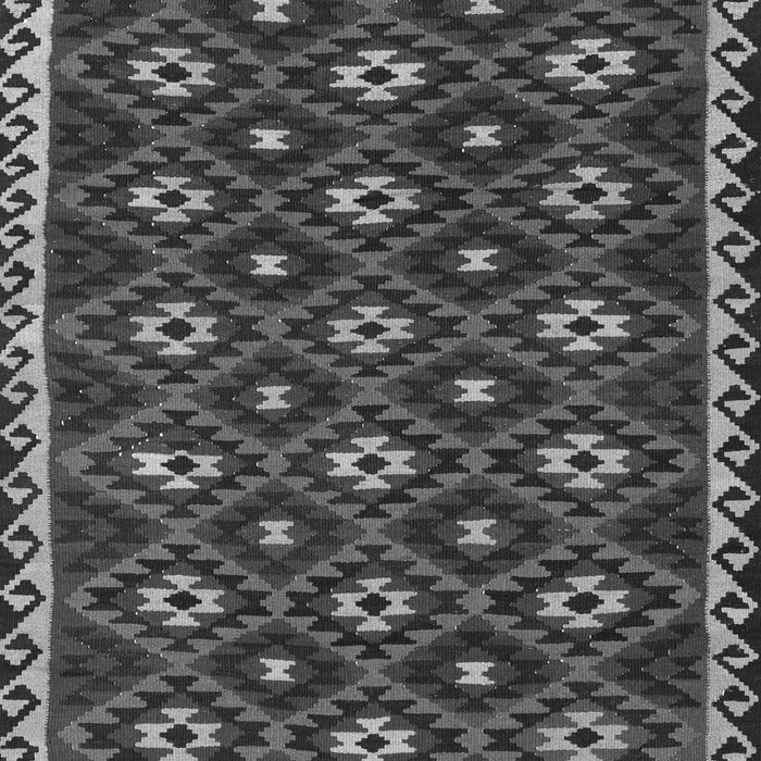 Serging Thickness of Machine Washable Persian Gray Traditional Rug, wshtr2738gry