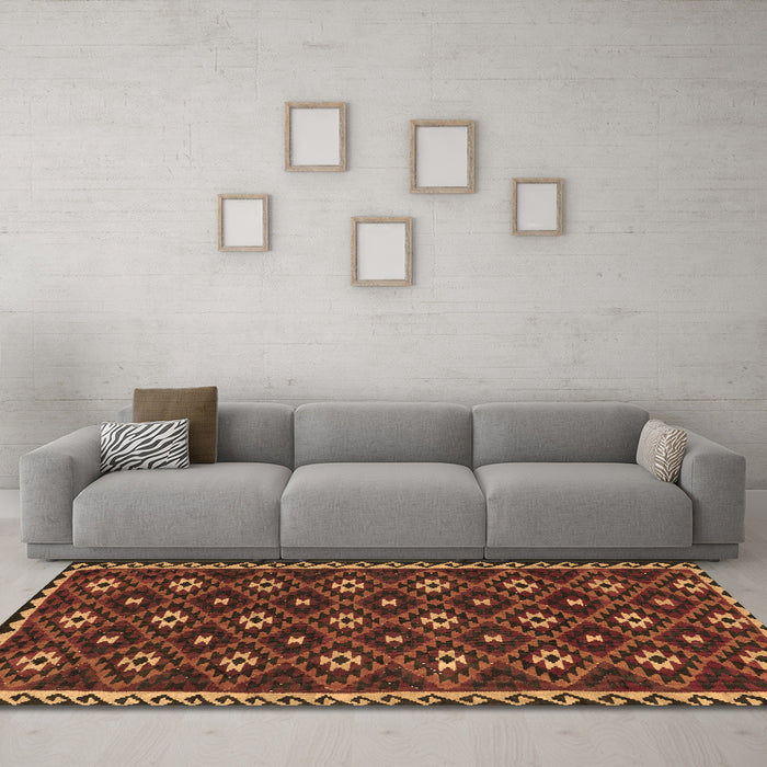Machine Washable Persian Brown Traditional Rug in a Living Room,, wshtr2738brn