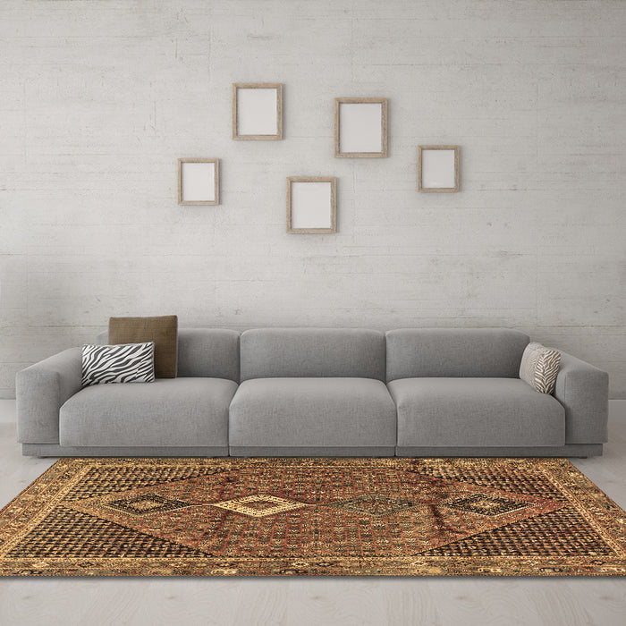 Machine Washable Persian Brown Traditional Rug in a Living Room,, wshtr2740brn