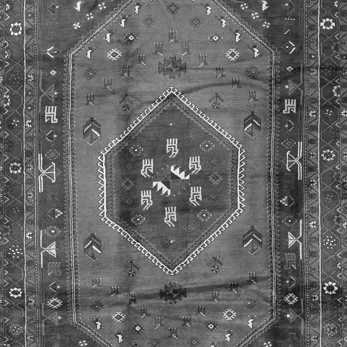 Serging Thickness of Machine Washable Persian Gray Traditional Rug, wshtr2749gry
