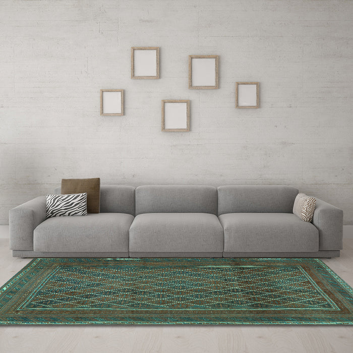 Machine Washable Persian Turquoise Traditional Area Rugs in a Living Room,, wshtr2750turq