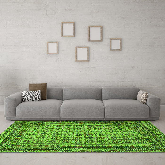 Machine Washable Southwestern Green Country Area Rugs in a Living Room,, wshtr2758grn