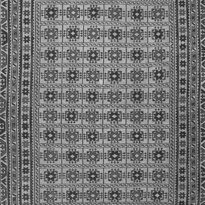 Serging Thickness of Machine Washable Southwestern Gray Country Rug, wshtr2758gry