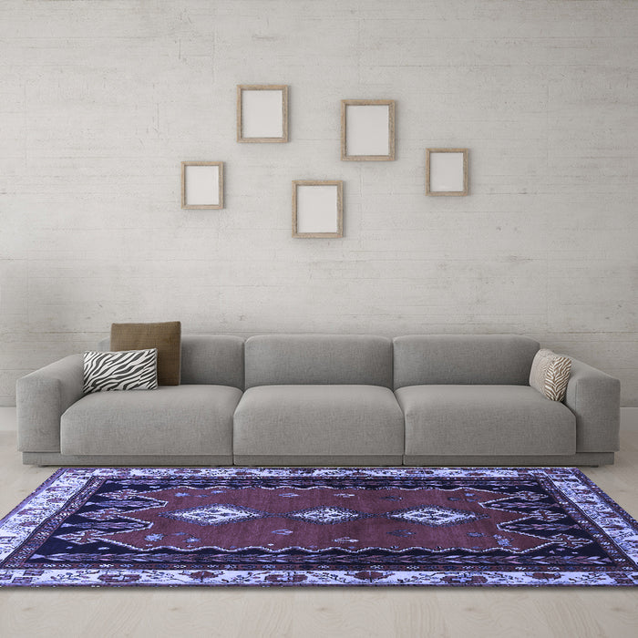Machine Washable Persian Blue Traditional Rug in a Living Room, wshtr275blu