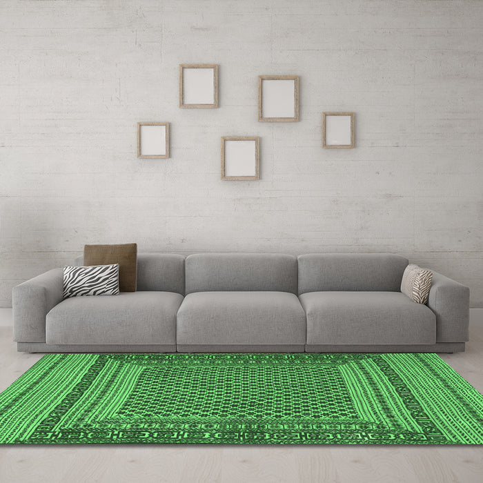 Machine Washable Southwestern Emerald Green Country Area Rugs in a Living Room,, wshtr2760emgrn